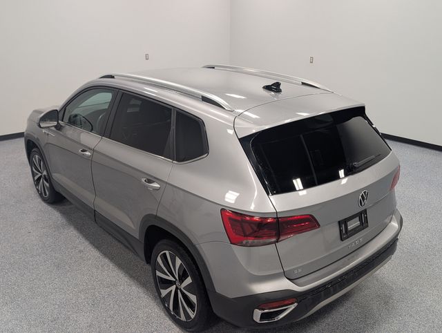 Used 2024  Volkswagen 1.5T SE image 6