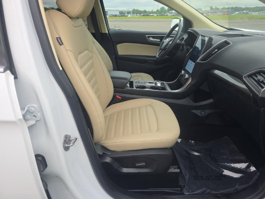 2023 Oxford White Ford Edge SEL AWD SUV