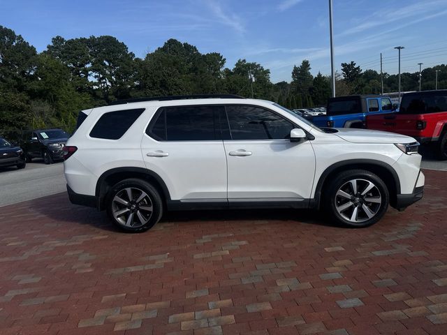 Used 2025 Honda Pilot SUV