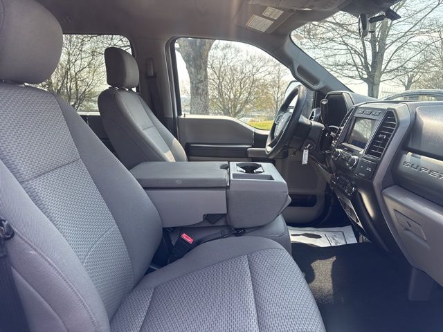 Used 2020 White Ford XLT image 10