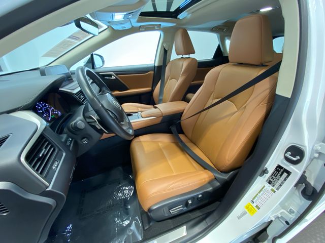 Used 2021 White Lexus 450h image 12