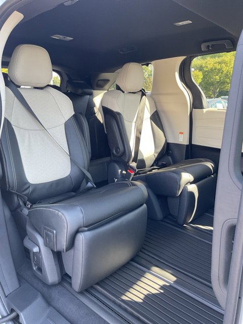New 2026 Toyota Sienna Van
