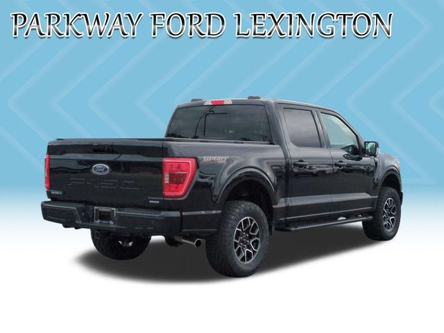 Used 2023 Agate Black Metallic Ford XLT image 5