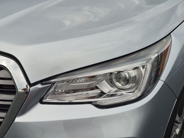 Used 2022 Silver Subaru Limited image 9