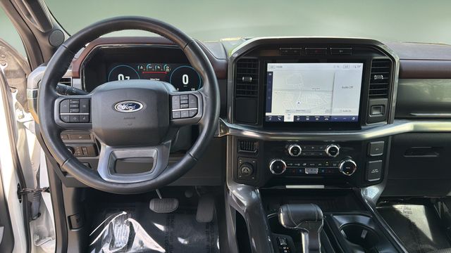 Used 2023 White Ford Lariat image 12