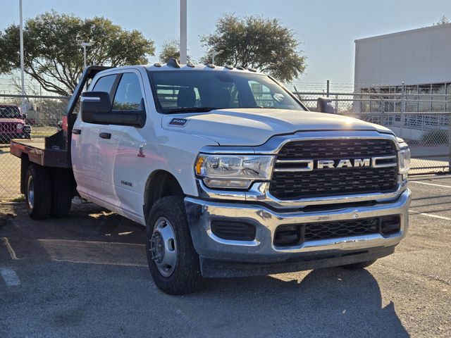 2024 RAM 3500 Chassis SLT Crew Cab LB DRW 4WD