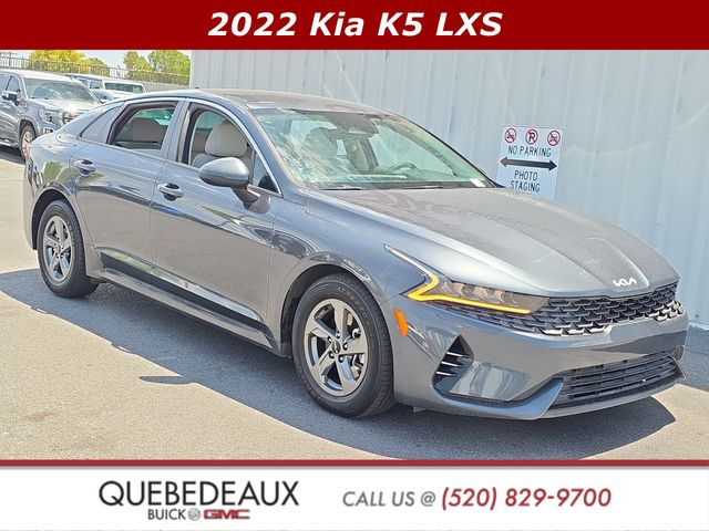 Gray 2022 Kia K5 Sedan Front-Wheel Drive 8-Speed Automatic