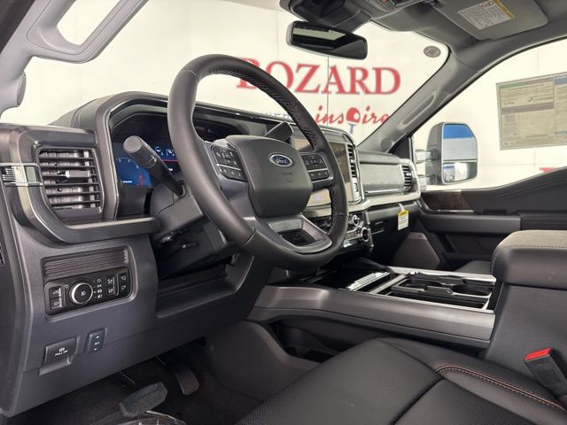 2025 Glacier Gray Metallic Tri-Coat Ford Super Duty F-250 SRW Lariat 4X4 Truck