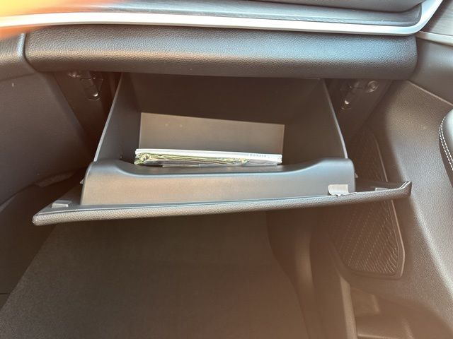 2026 Jeep Grand Cherokee L Laredo - Diamond Black Crystal Pearlcoat exterior view 17