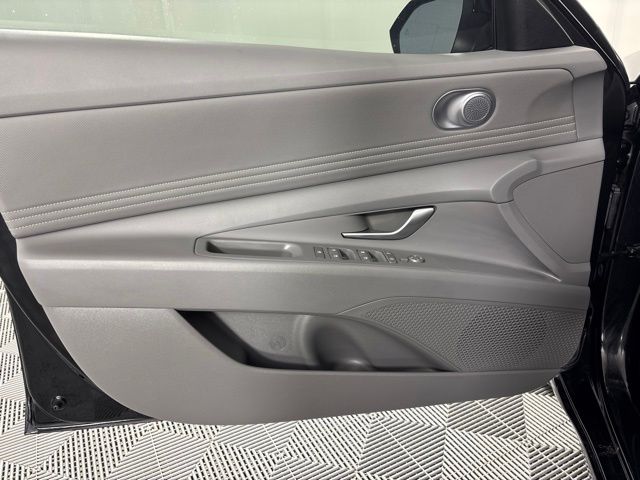 Used 2024 Hyundai Elantra Sedan
