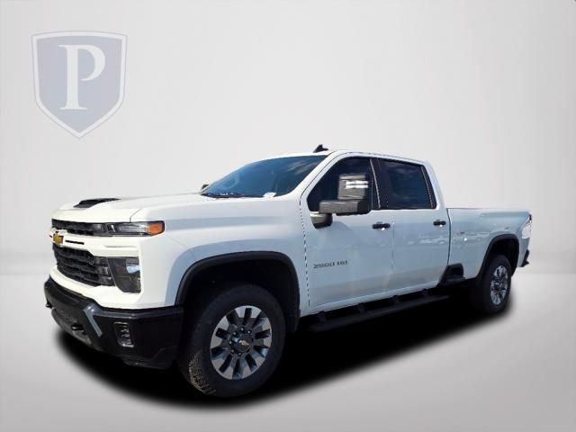 2024 Chevrolet Silverado 2500HD Custom 2