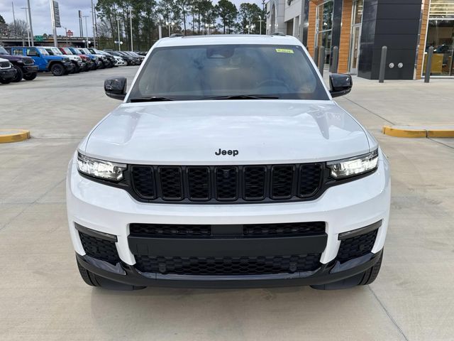 New 2025 White Jeep Limited image 2