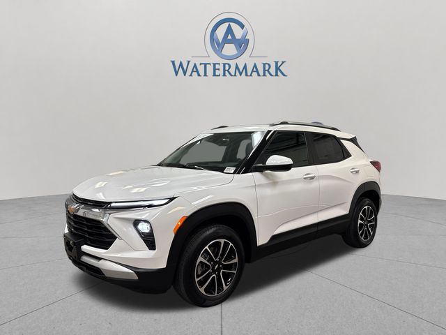 Summit White 2024 Chevrolet Trailblazer SUV / Crossover Four-Wheel Drive 9-Speed Automatic