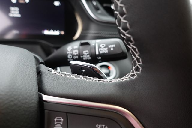 new 2025 Jeep Grand Cherokee car, priced at $37,275