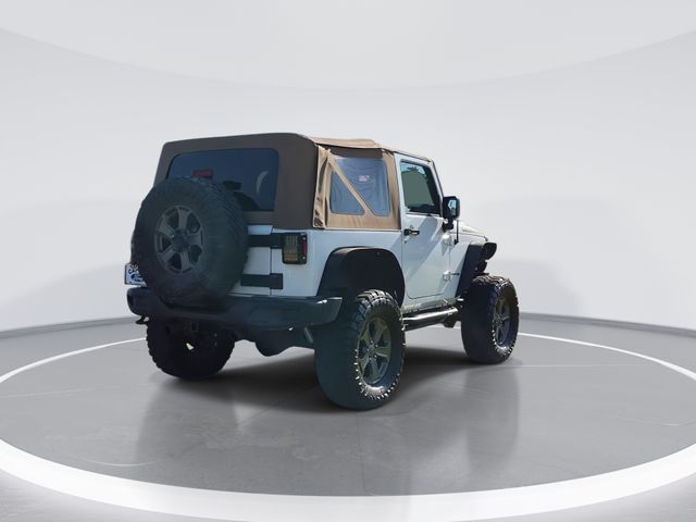 Used 2018 White Jeep Sport image 7