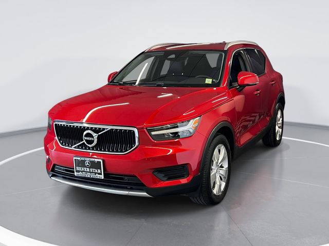 Fusion Red Metallic 2020 Volvo XC40 T4 Momentum FWD SUV / Crossover Front-Wheel Drive Automatic