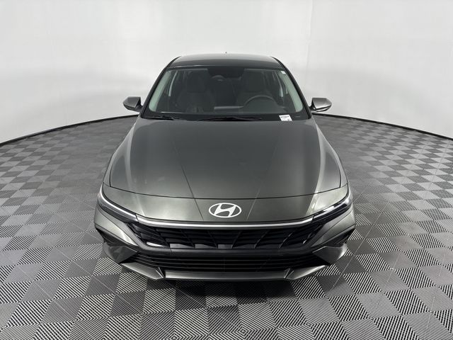 New 2025 Hyundai Elantra Hybrid For Sale in Indianapolis, IN