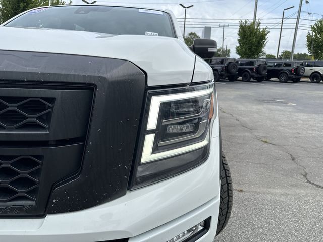 Used 2023 White Nissan PRO-4X image 9