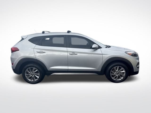 2017 Hyundai Tucson SE 6