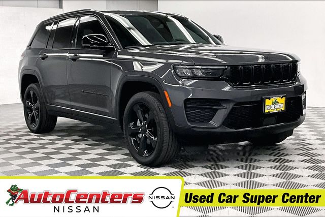 Baltic Gray Metallic Clearcoat 2024 Jeep Grand Cherokee Altitude X 4WD SUV / Crossover Four-Wheel Drive 8-Speed Automatic