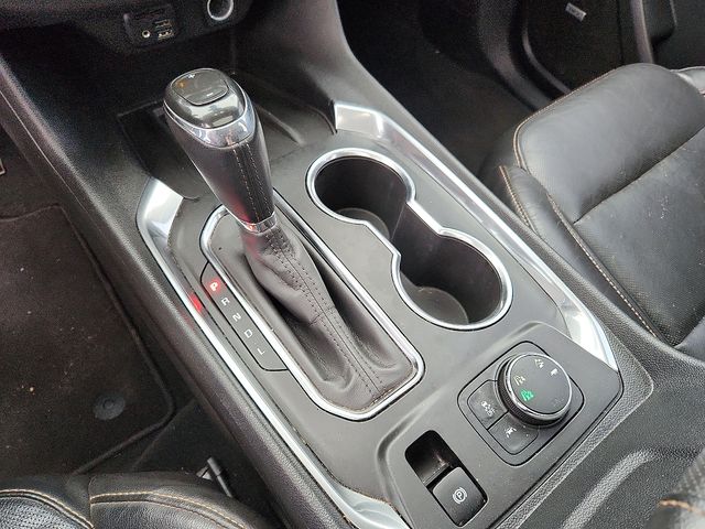 Used Car 2020 Chevrolet Traverse  Premier For Sale Under $30,000 In Plainview, Texas