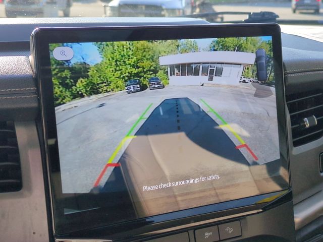 Used 2022 Black Ford XLT image 22