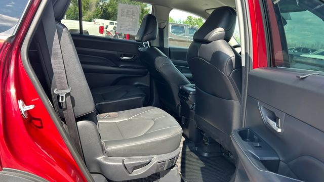 Used 2025 Toyota Grand Highlander Hybrid SUV