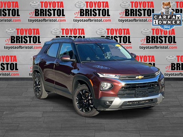 Red Metallic 2022 Chevrolet Trailblazer SUV / Crossover Four-Wheel Drive 9-Speed Automatic