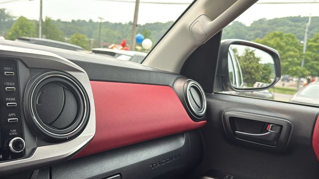 Used 2022 Toyota Tacoma Truck