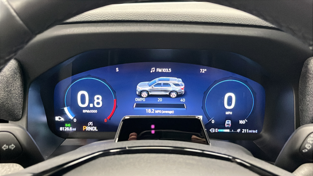 Used 2025 Carbonized Gray Metallic Ford Platinum image 18