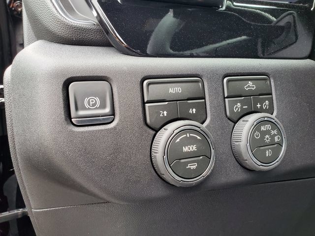 2026 Chevrolet Silverado 1500 Crew Cab 4WD Pickup for sale #TZ479752 - photo 8