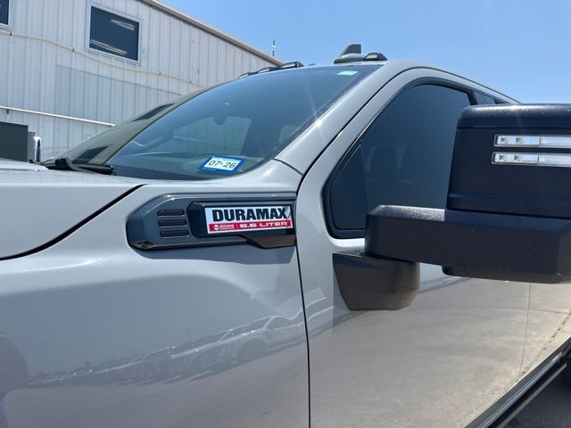 2024 GMC Sierra 3500HD AT4 Crew Cab 4WD