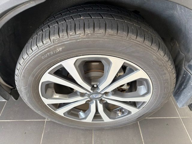 2021 Subaru Forester Limited Black at AutoSavvy Houston Southwest