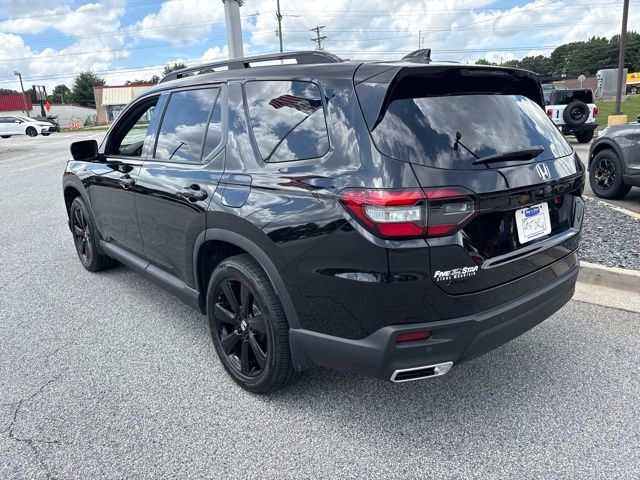 Used 2025 Honda Pilot SUV