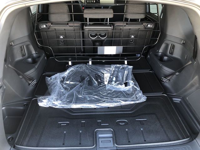 new 2026 Honda Pilot car, priced at $44,797