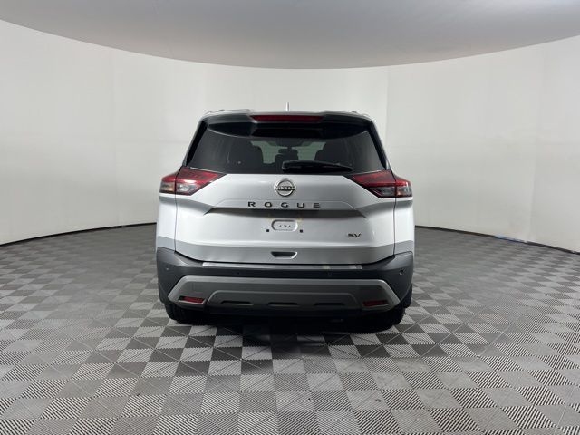 2023 Brilliant Silver Metallic Nissan Rogue SV FWD SUV