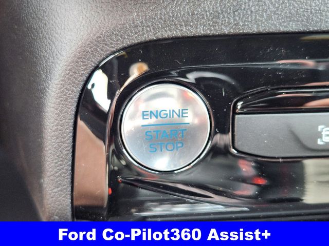 2024 Ford Escape ST-Line 22