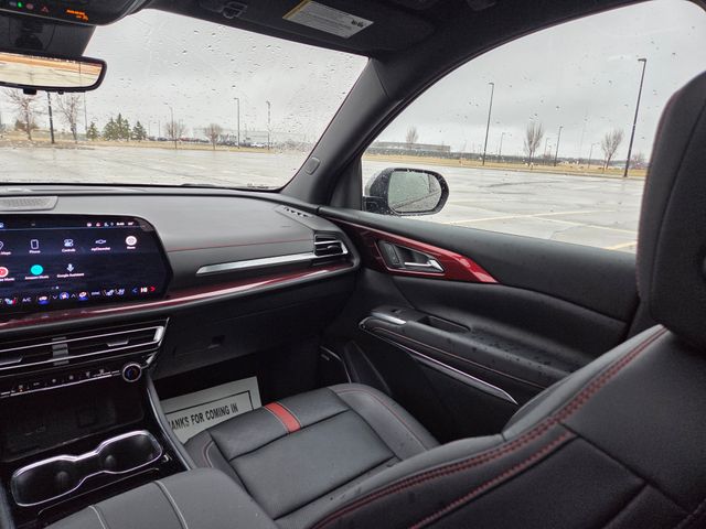 2024 Chevrolet Traverse AWD RS