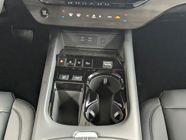 2025 Nissan Murano SL photo