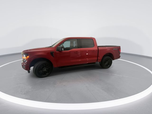 Used 2024 Red Ford XLT image 3