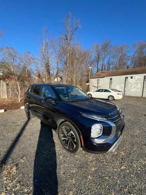 2023 Mitsubishi Outlander SE S-AWC