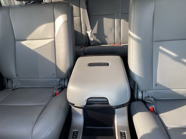 2019 Toyota Sequoia Platinum photo
