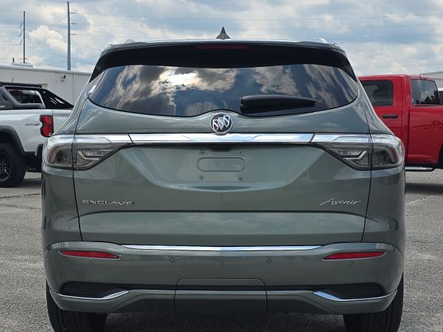 2023 Buick Enclave Avenir:C02708