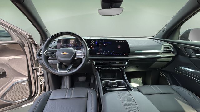 Used 2026 Gray Chevrolet High Country image 16