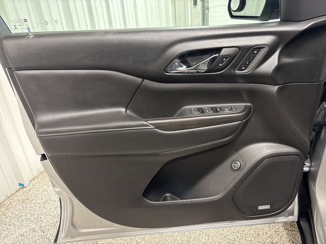 2018 GMC Acadia SLT-2 photo