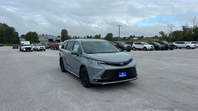 New 2026 Toyota Sienna Van