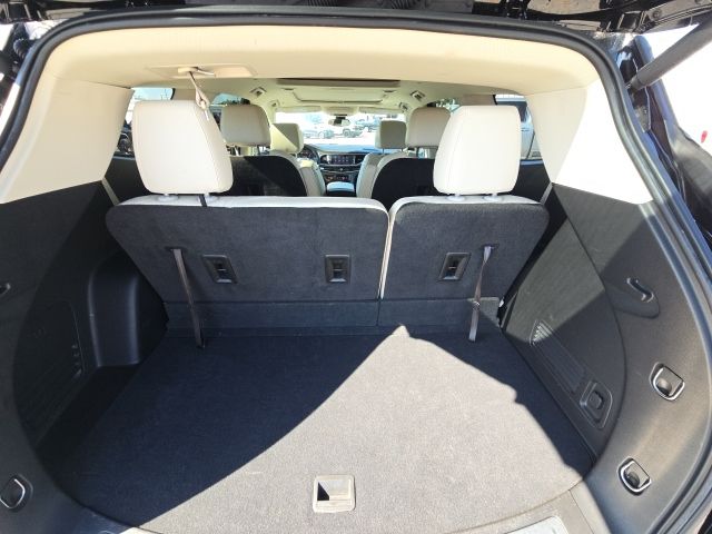 2022 Buick Enclave Essence:C02611