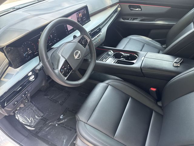 Used 2025 White Nissan SL image 16