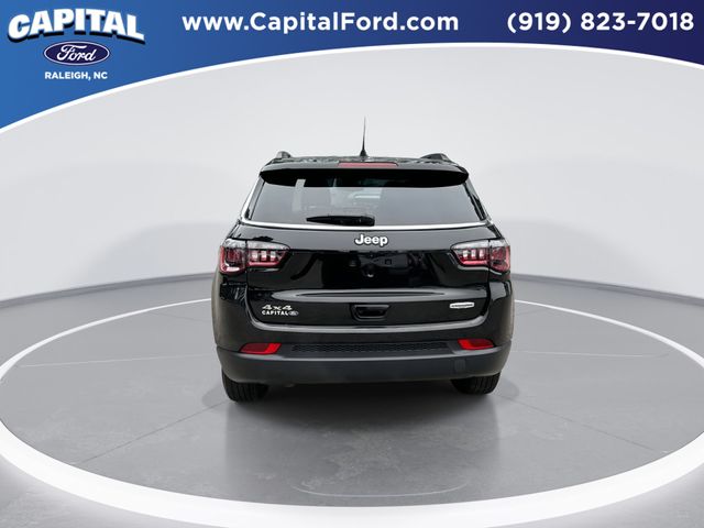 Used 2025 Black Jeep Latitude image 7