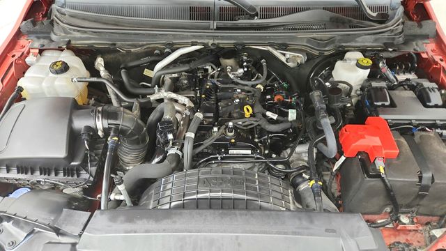 2022 Ford Ranger Lariat Red at Autostrade